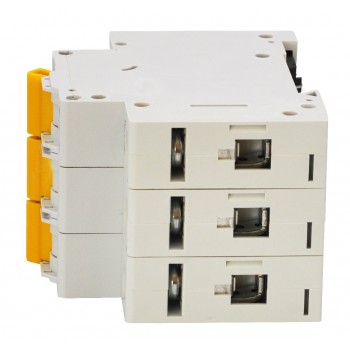 Автоматический выключатель Eaton PL4-C25/3 4,5кА 3P C 25A