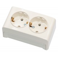 Розетка накладная двойная c заземлением Viko Vera крем