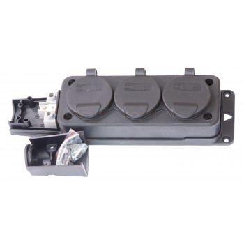 Розетка Bemis BK1-1402-3613 IP54 тройная 1х16А с заземлением