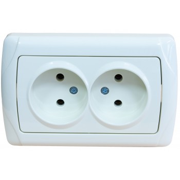 Розетка двойная без заземления Viko Carmen белая