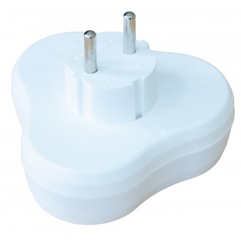 Тройник в розетку NEOMAX NX1015 16А 250В белый 3 гнезда