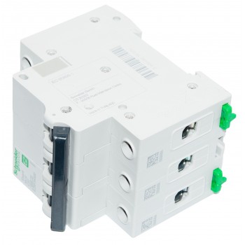 Автоматический выключатель Schneider Electric Easy9 4,5kA 3P 32A C