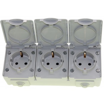 Розетка тройная наружная с заземлением Videx Binera VF-BNW23G-G IP65 серая