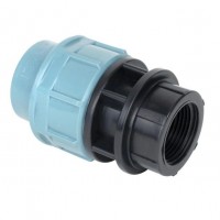 Муфта соединительная для ПЭ труб с внутренней резьбой ITAL МРВ 20*3/4"