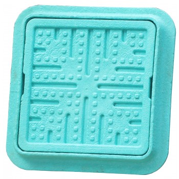 Люк квадратный Ruslana 300*300 до 1т пластиковый зеленый